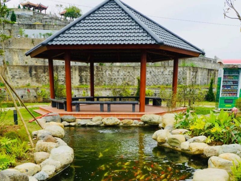 Chòi lục giác bằng gỗ