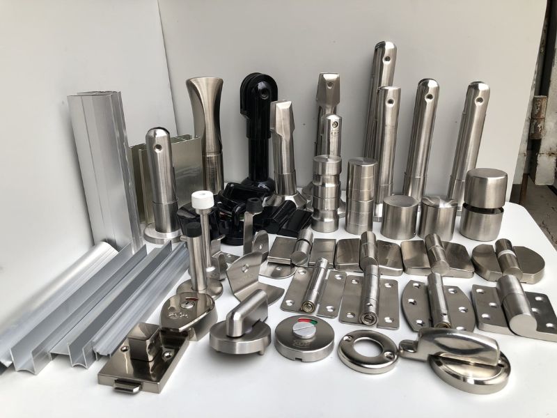 Giá vách ngăn cầu thang nhà ống