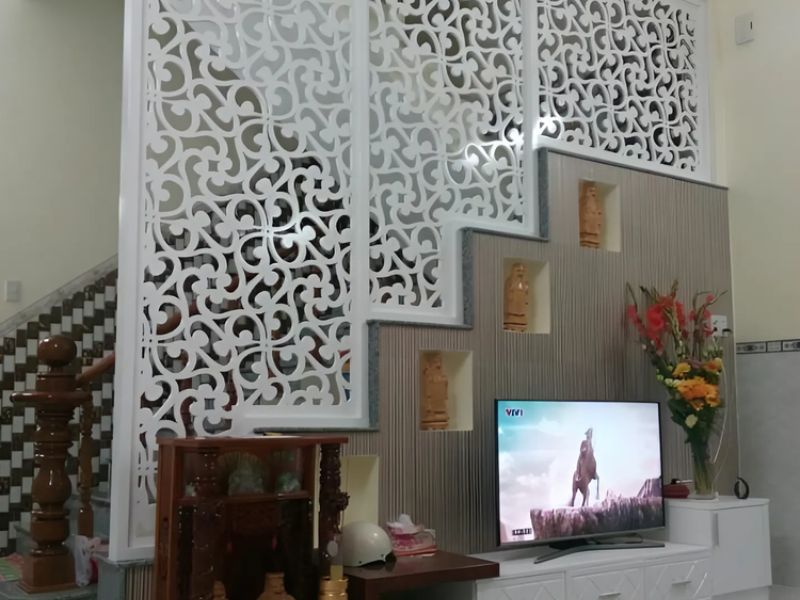 Giá vách ngăn cầu thang nhà ống