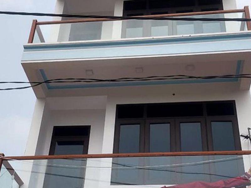 Mẫu lan can gỗ ngoài trời đẹp