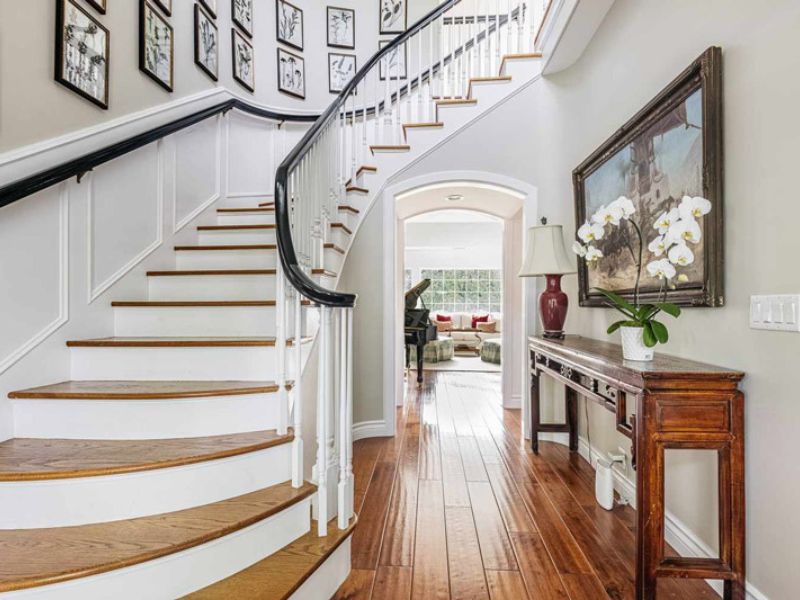 Tổng số bậc cầu thang nhà 2 tầng