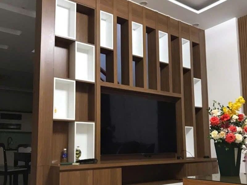 vách ngăn phòng khách và bếp nhà cấp 4