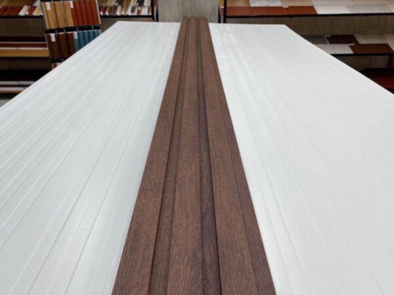 vách ngăn phòng khách và bếp nhà cấp 4