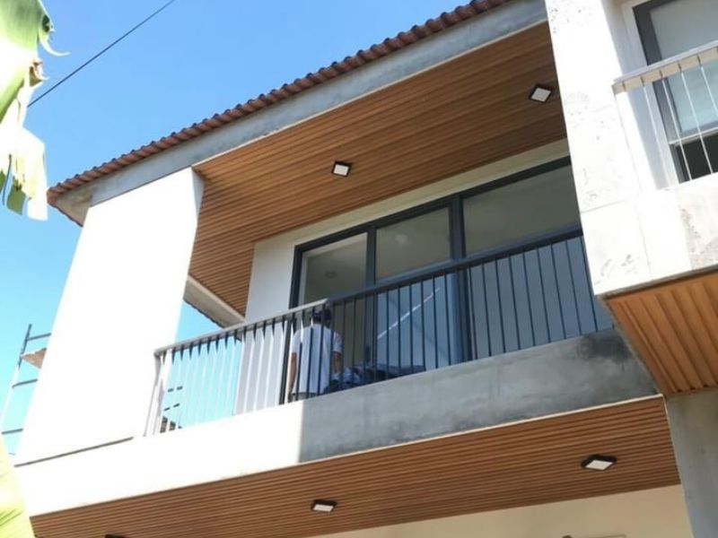 Ferino thi công lắp trần gỗ nhựa ngoài trời tại biệt thự Hải Phòng