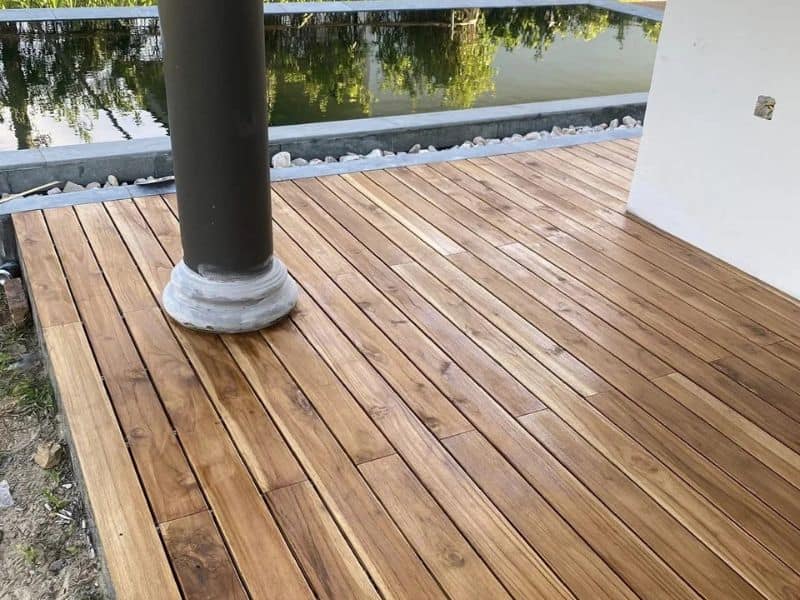 Gỗ tự nhiên ngoài trời