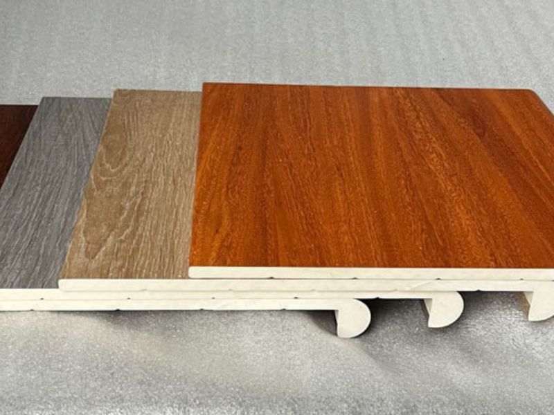 bậc cầu thang nhựa giả gỗ