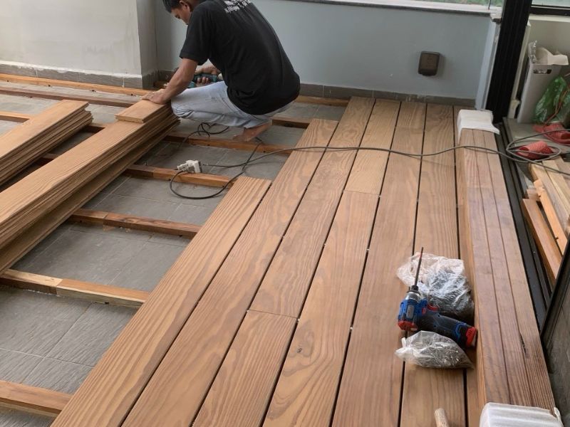 đơn vị thi công sàn gỗ uy tín tại Hà Nội