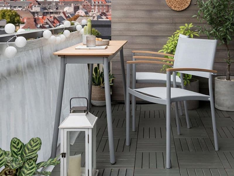 sàn gỗ ban công chung cư