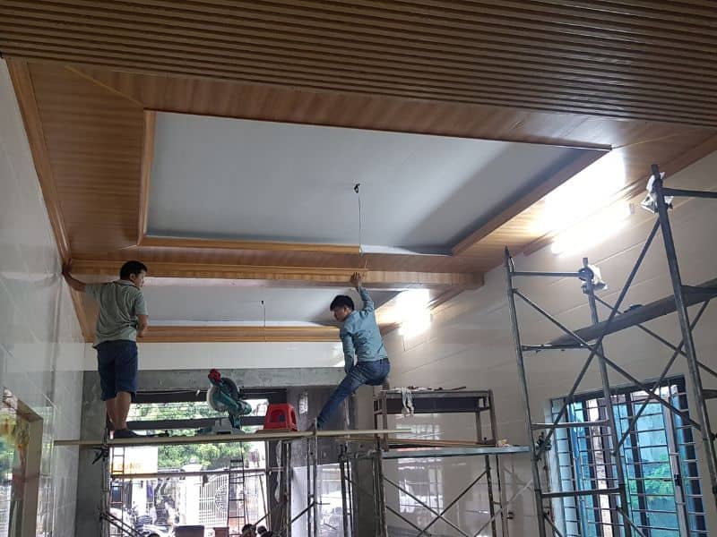 tiêu chuẩn thi công và nghiệm thu trần nhựa
