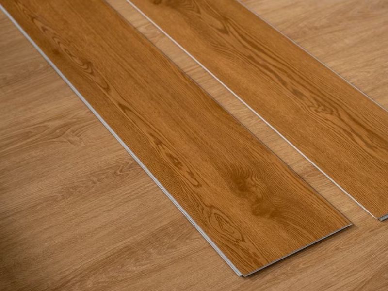 Có nên dùng sàn nhựa hèm khóa