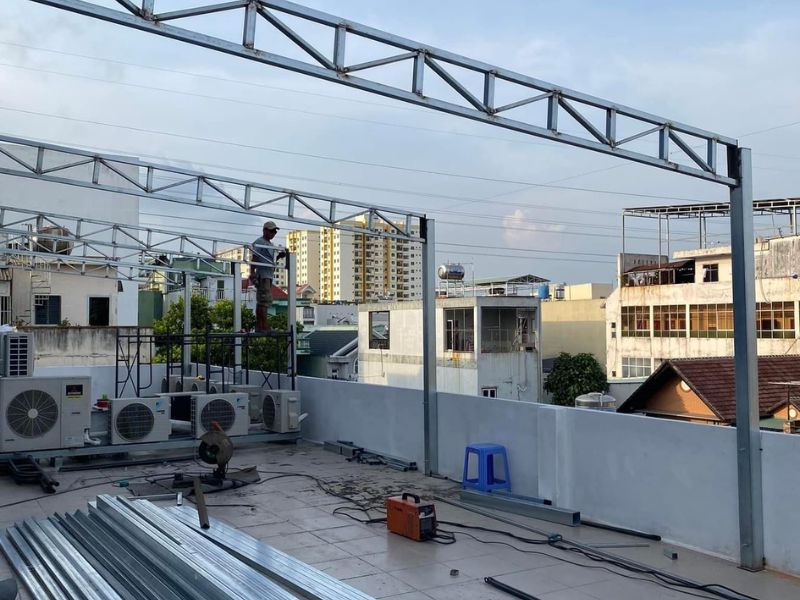 làm mái che sân thượng có phải xin phép không