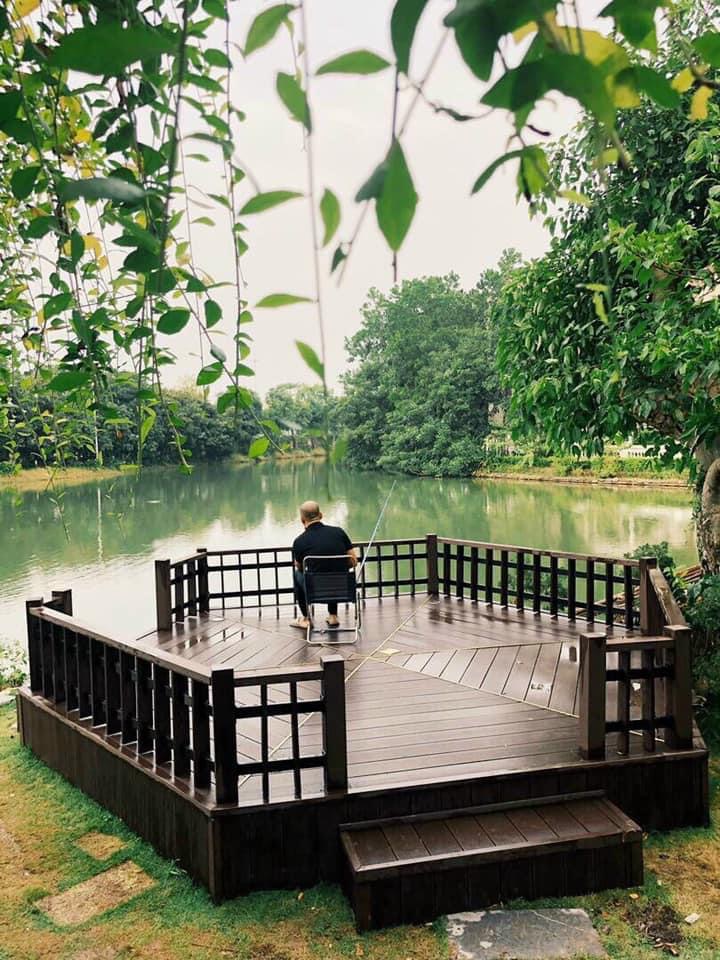 sàn hồ bơi wpc