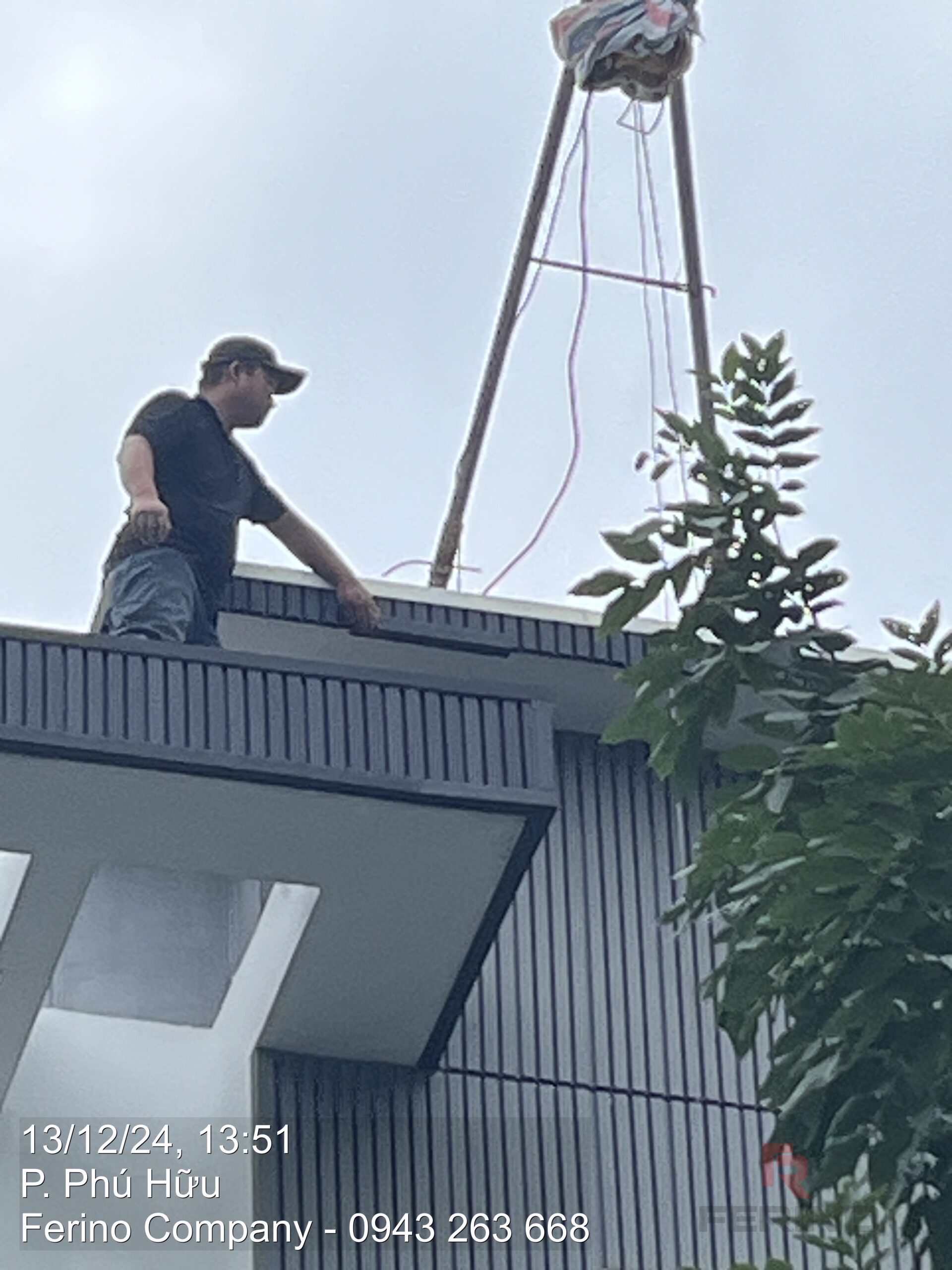 Thi công chi tiết mảng ốp đứng ngoài trời