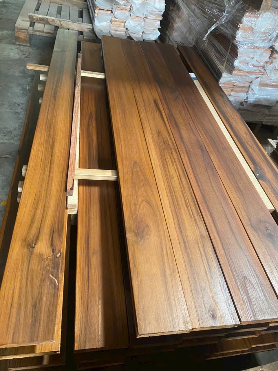 Thanh sàn Teak Lào bản dài