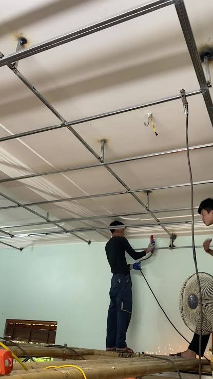 Thi công khung xương trần Nano